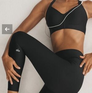 ALO Air Lift High Waist Leggings Black Size Medium